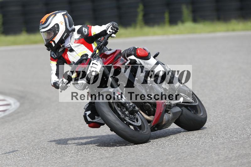 /53 16.09.2025 Track Day Domi Aegerter ADR/Gruppe gelb/111